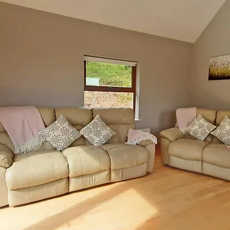 Sea View Holiday By Trident Holiday Homes *